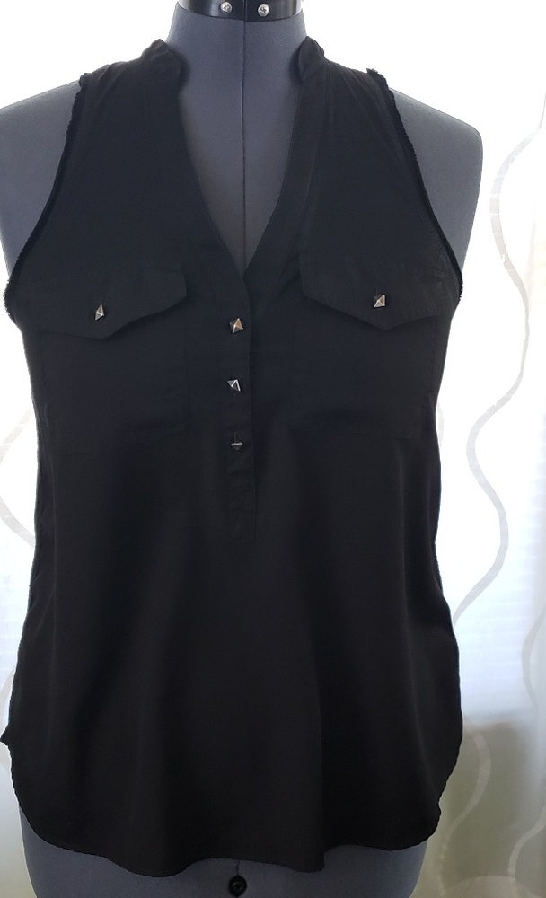 ♣️Rock & Republic Black Studded Tank